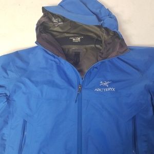 Arc'teryx Beta SL Men's Goretex Jacket - Size M